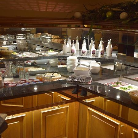Akzent Hotel Goldner Hirsch Kamenz Dış mekan fotoğraf