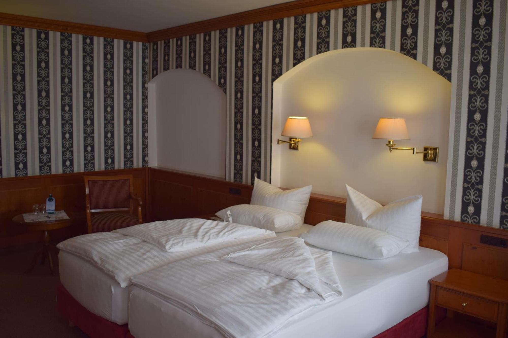 Akzent Hotel Goldner Hirsch Kamenz Dış mekan fotoğraf